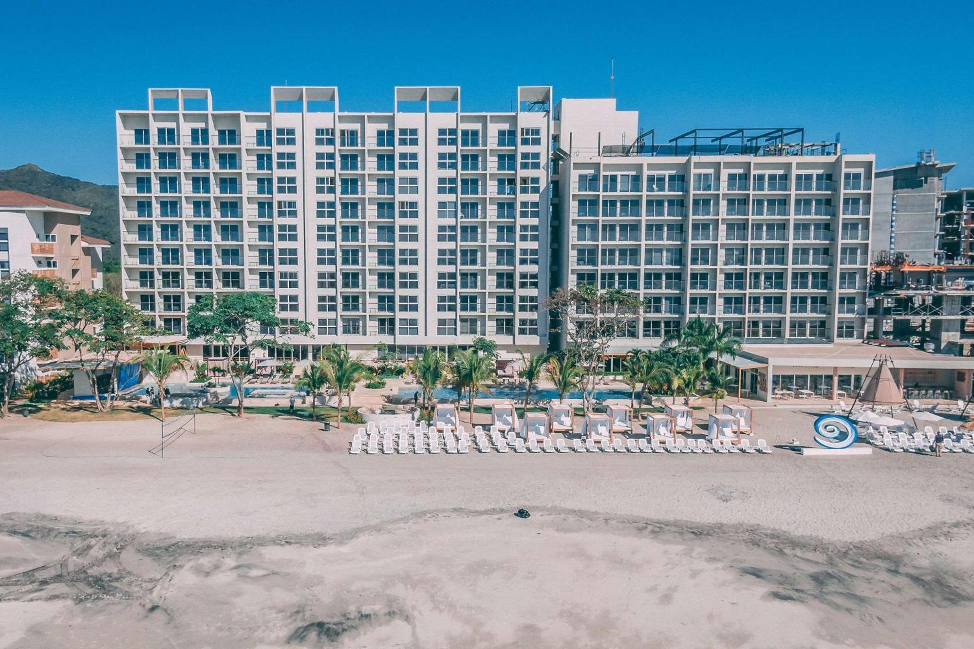 Radisson Riviera Panama Hotel 5*