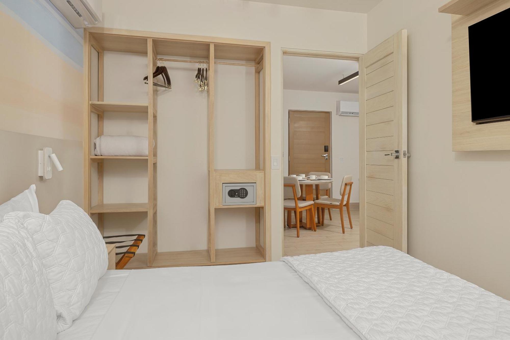 Radisson Riviera Panama Hotel 5*